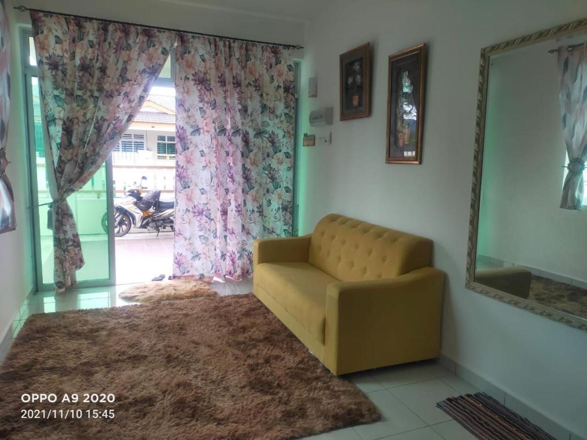 Homestay De'69 Jitra Zewnętrze zdjęcie