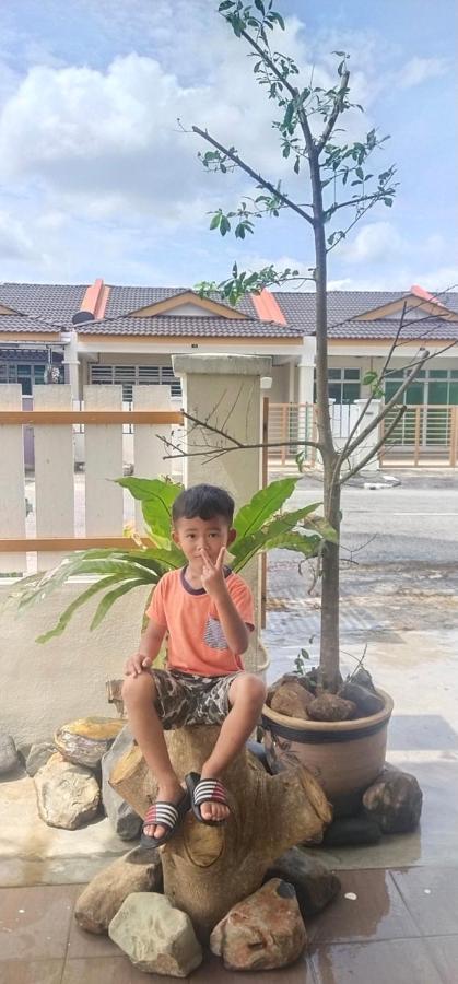 Homestay De'69 Jitra Zewnętrze zdjęcie